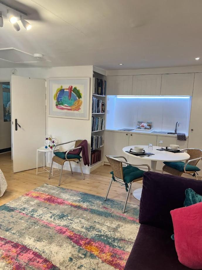 The Hideaway - Kent Apartman Sole Street Kültér fotó